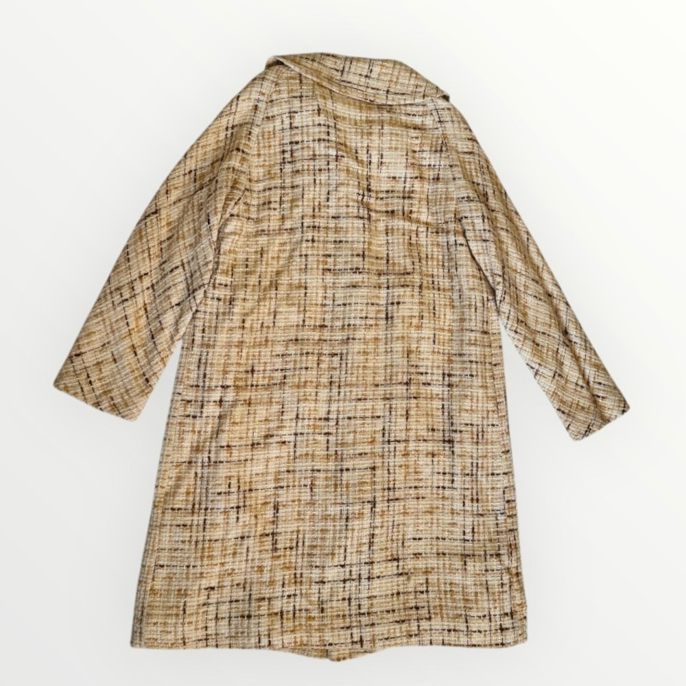 Vintage trench coat, minimalist neutral cream and brown - Picture 7 of 7